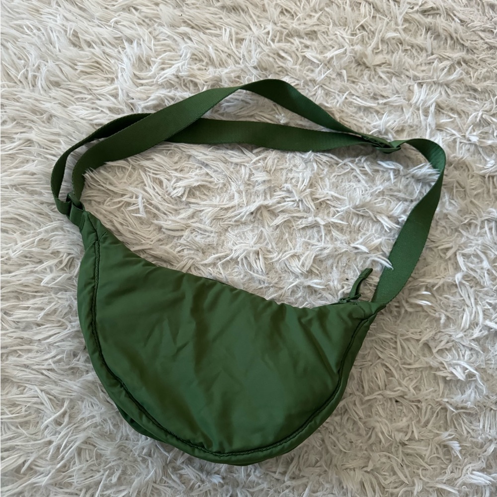 Uniqlo moon bag